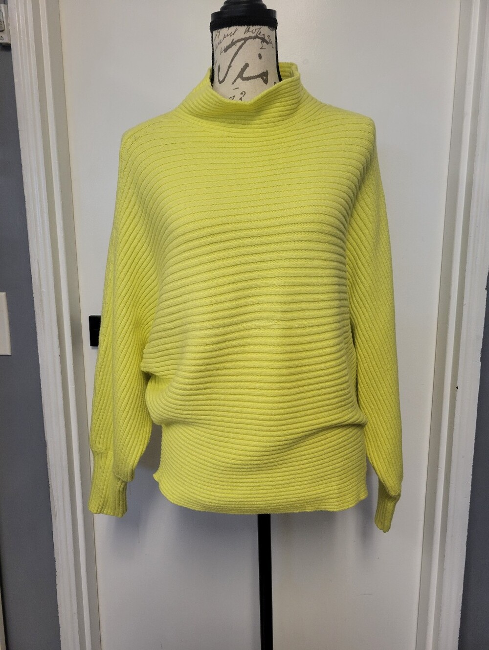 Anthropologie Mock Neck Dolman Sleeves Neon Yellow/Green Knit Sweater Medium - Picture 3 of 8